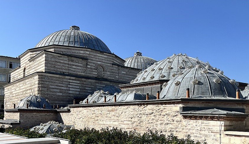 Zeyrek Çinili Hamam Dış Cephe